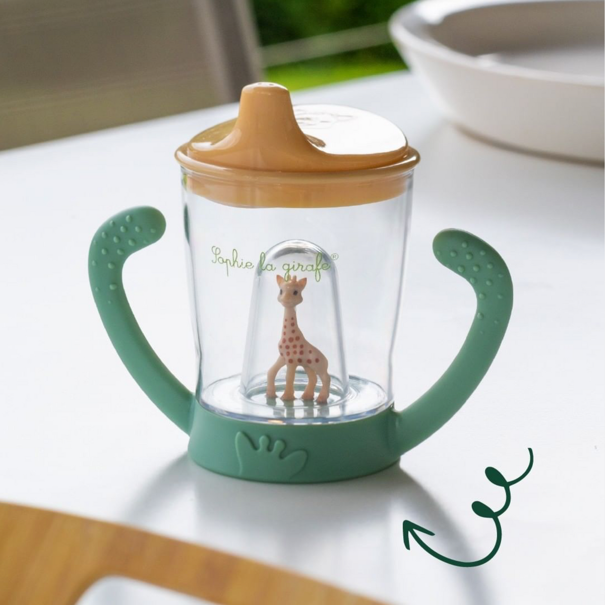 Sophie la Girafe Non Spill Cup – le bébé +